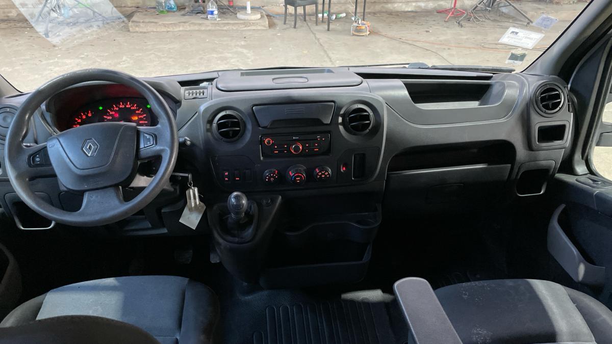 renault-master-2018-diesel-2299cc