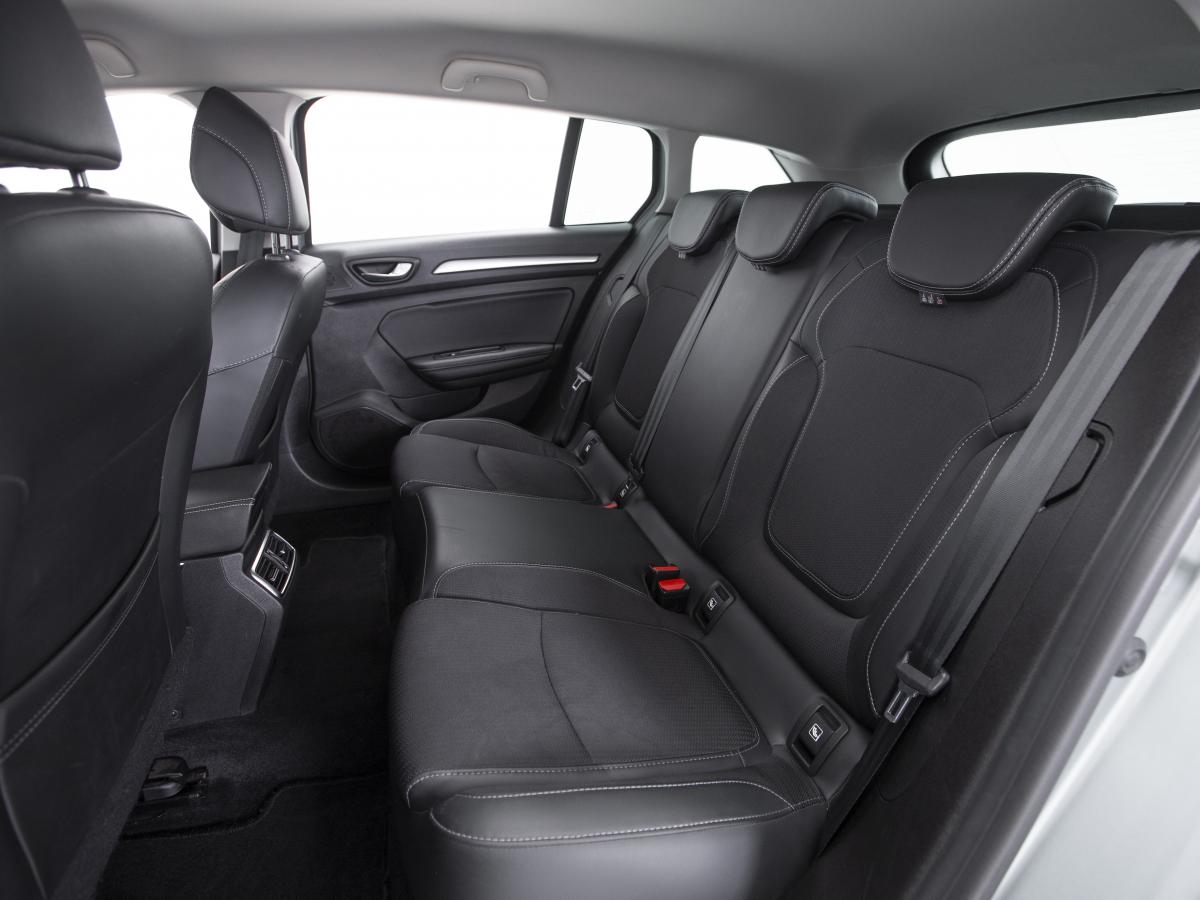 renault-megane-sport-tourer-2021-diesel-1461cc