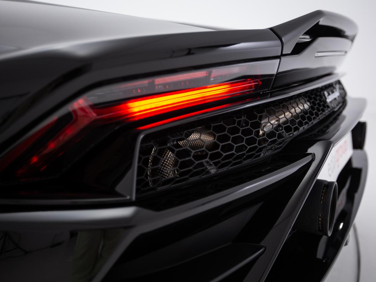 lamborghini-huracan-2023-gasolina-5204cc