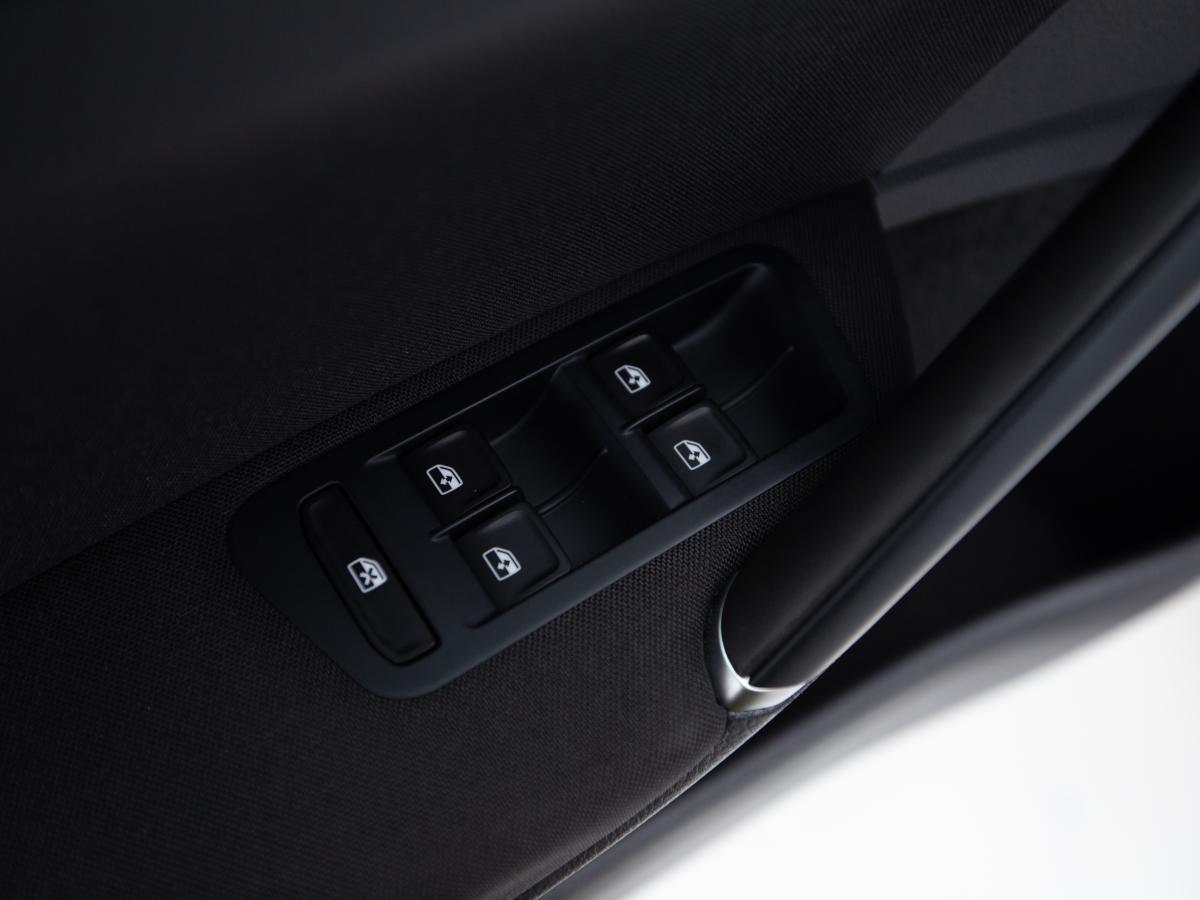 volkswagen-e-golf-2020-eletrico-0cc