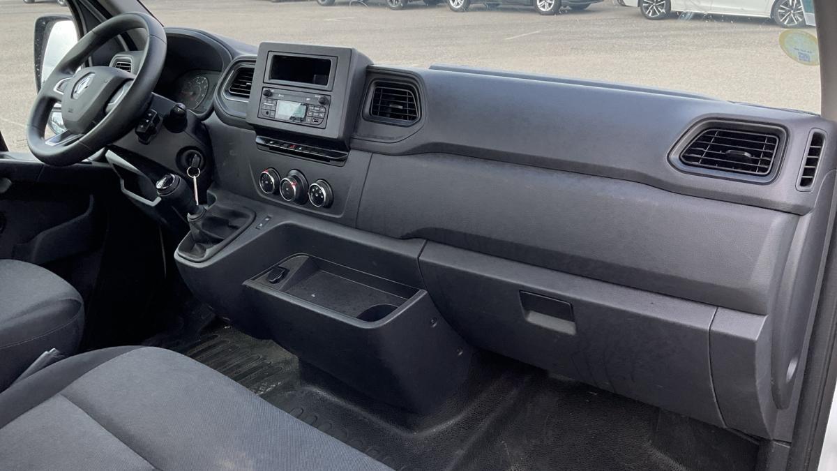 renault-master-2022-diesel-2cc