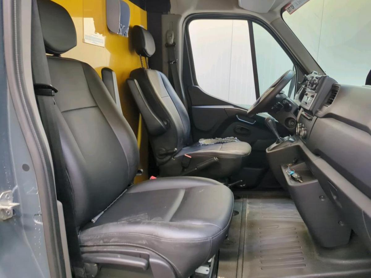 renault-master-2022-diesel-2298cc