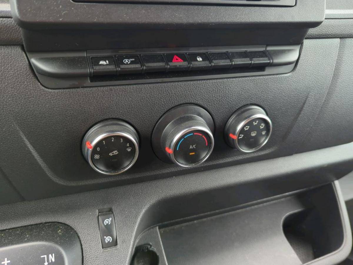 renault-master-2022-diesel-2298cc