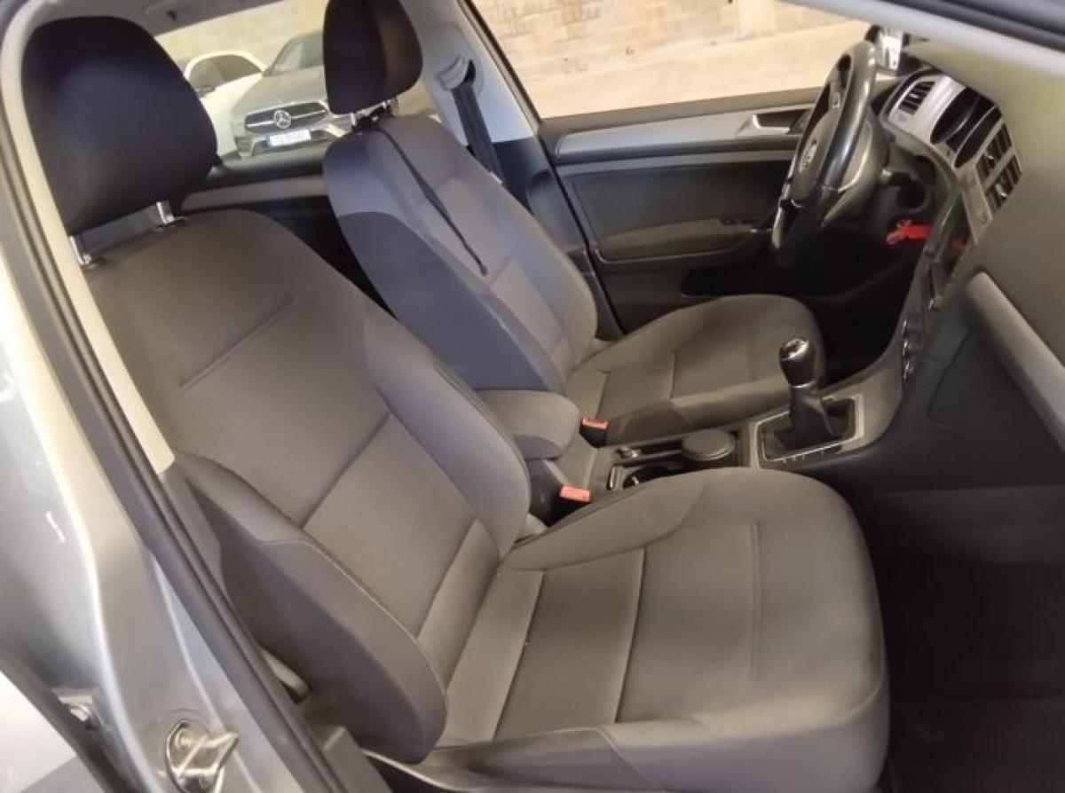 volkswagen-golf-2016-diesel-1598cc