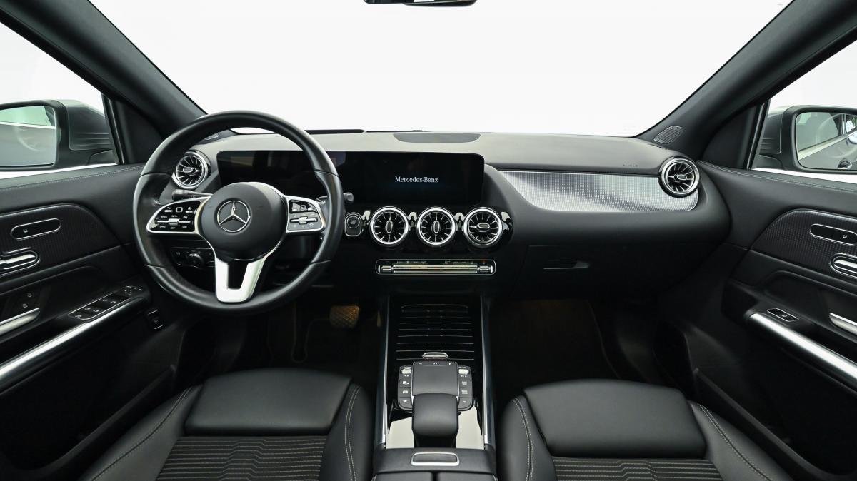 mercedes-benz-eqa-2022-eletrico-0cc