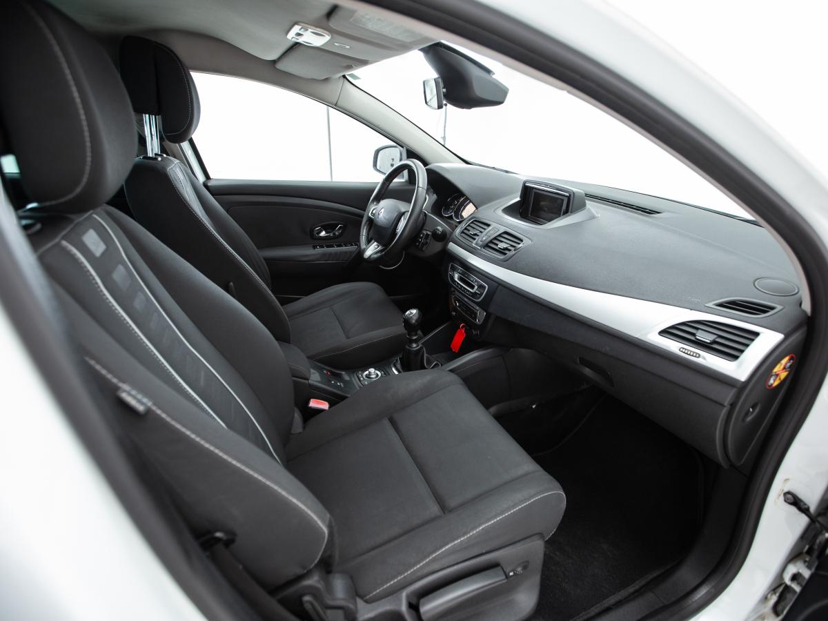 renault-megane-sport-tourer-2012-diesel-1461cc