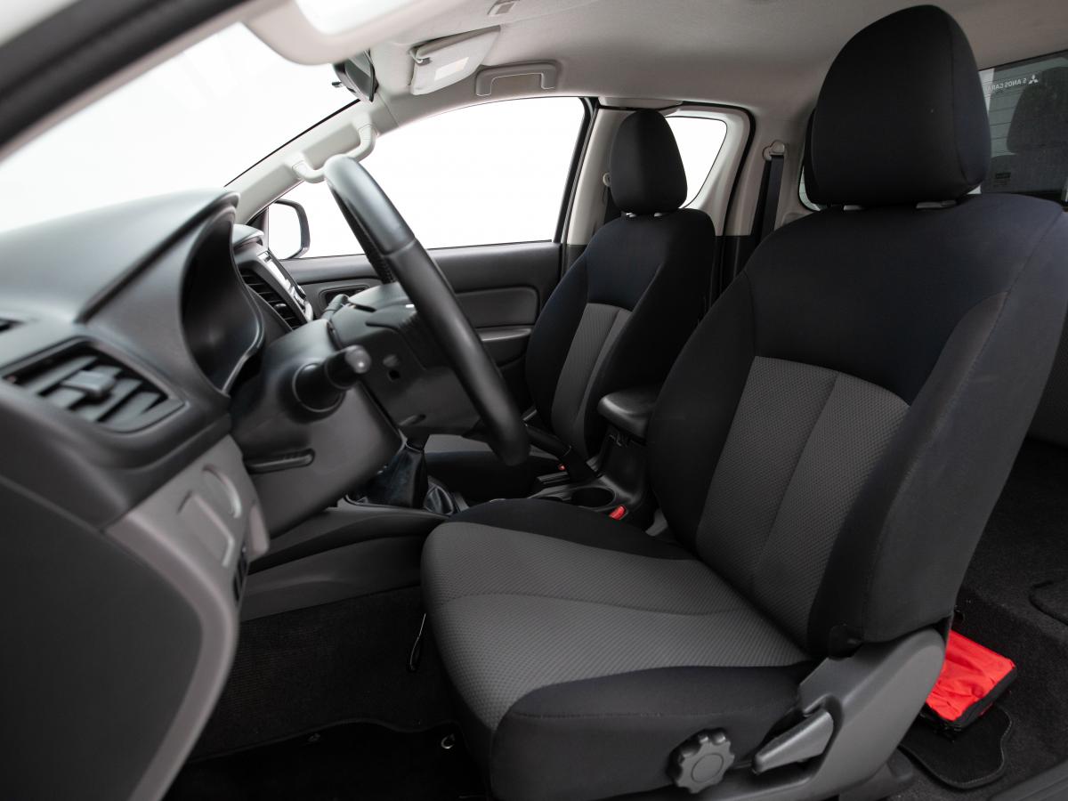mitsubishi-l200-2019-diesel-2442cc
