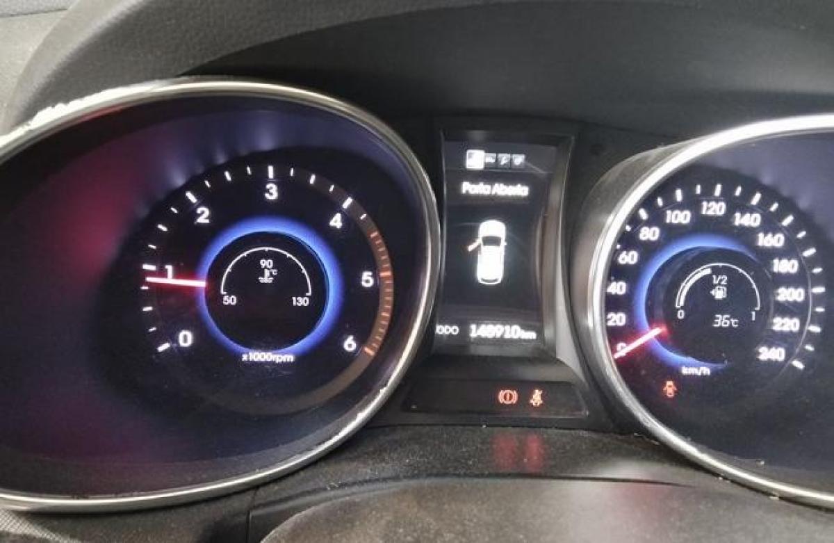 hyundai-santa-fe-2015-diesel-2199cc