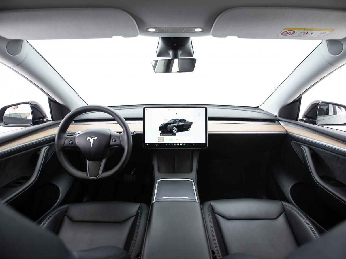 tesla-model-y-2023-eletrico-0cc