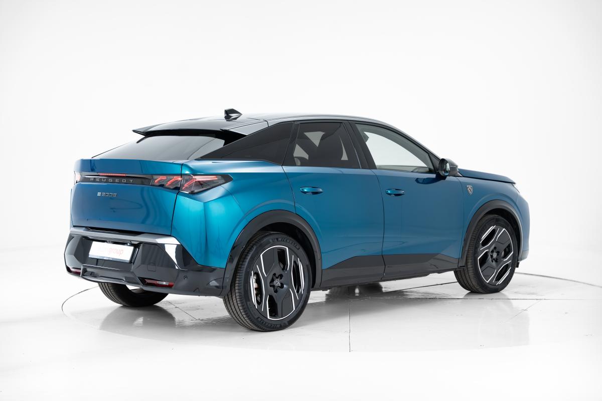 peugeot-e-3008-2024-eletrico-0cc