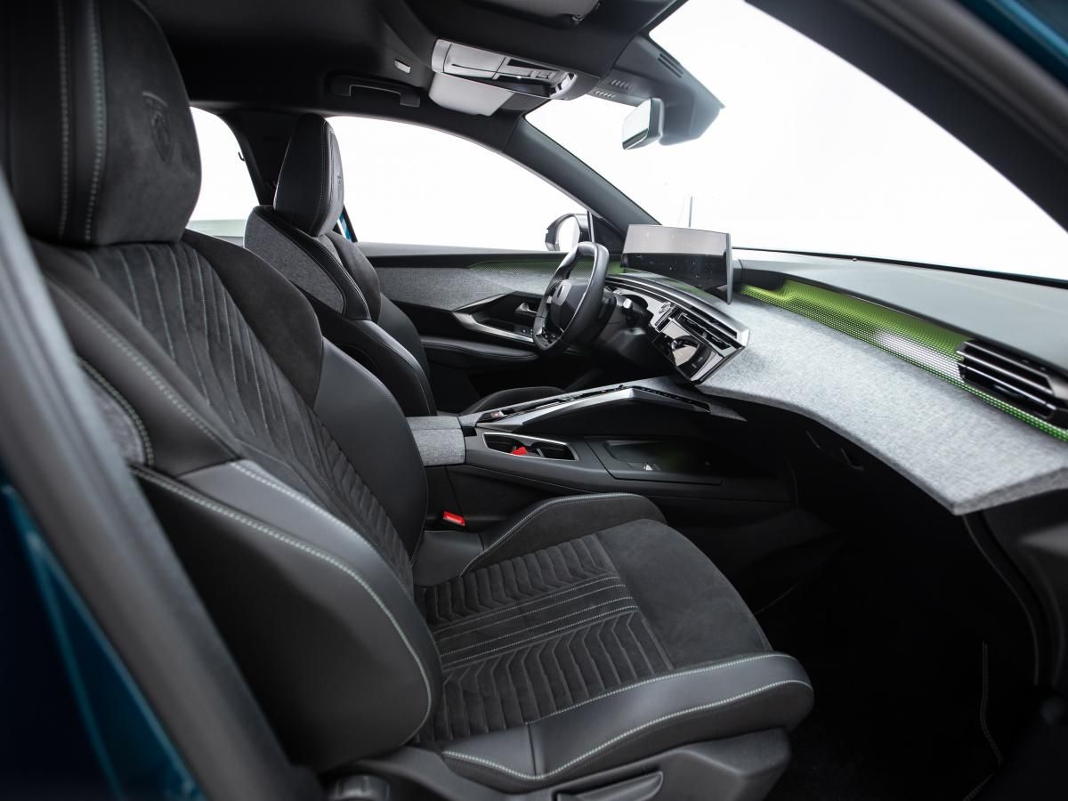peugeot-e-3008-2024-eletrico-0cc