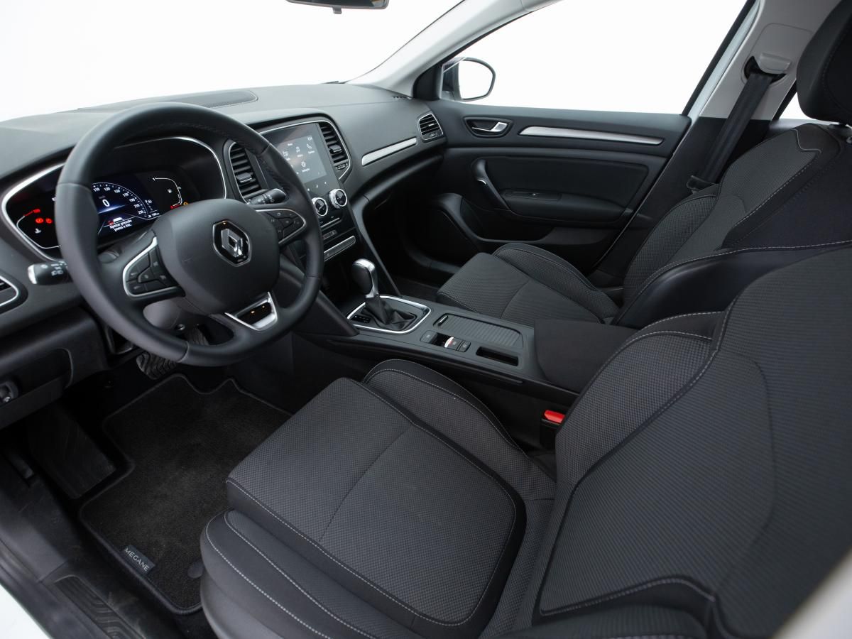 renault-megane-sport-tourer-2024-diesel-1461cc