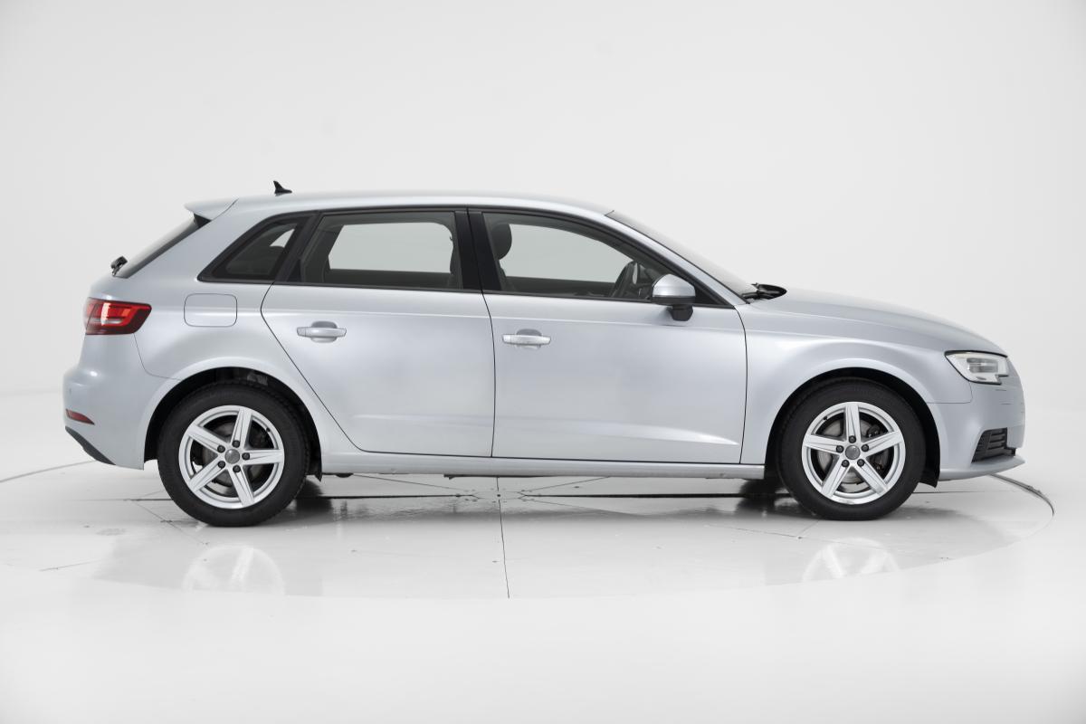 audi-a3-sportback-2019-diesel-1598cc