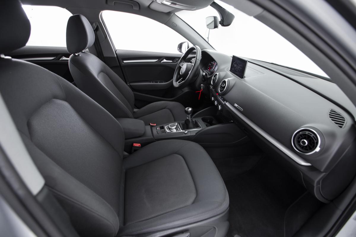 audi-a3-sportback-2019-diesel-1598cc