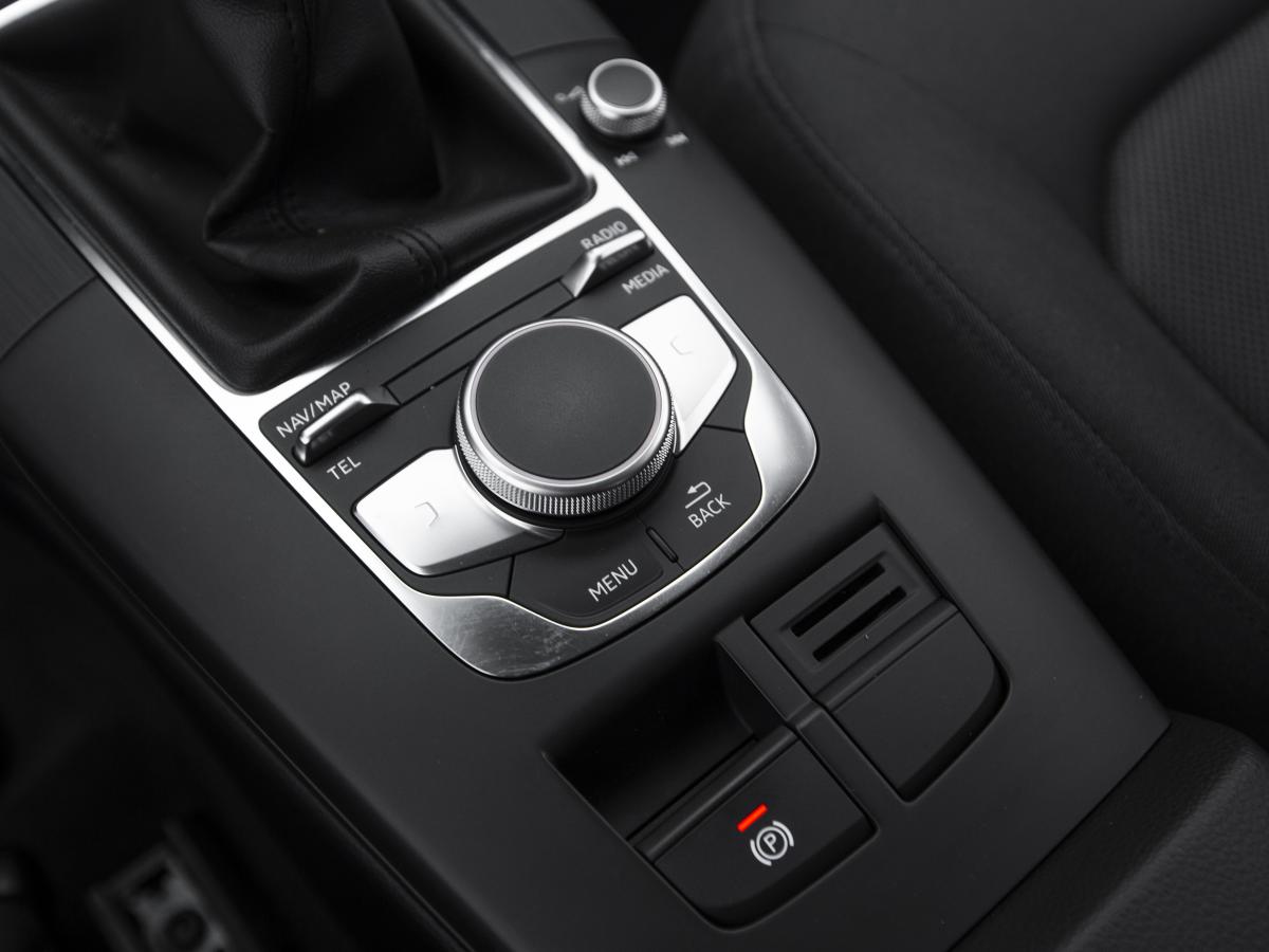 audi-a3-sportback-2019-diesel-1598cc