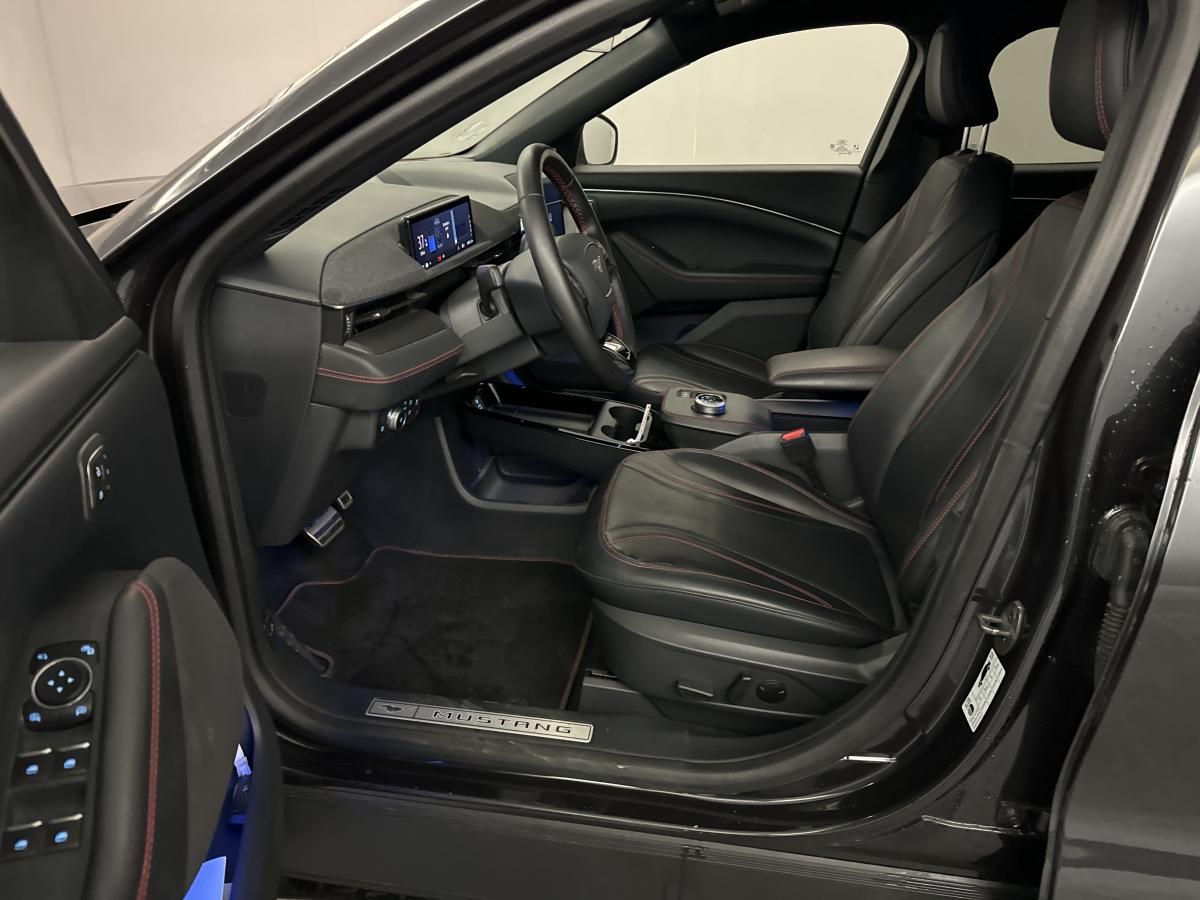 ford-mustang-mach-e-2022-eletrico-0cc