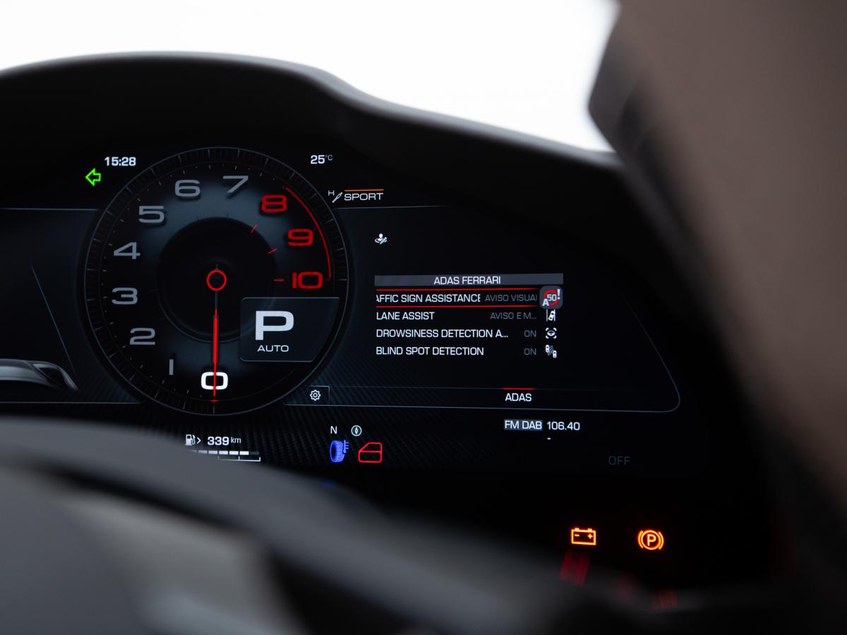 ferrari-purosangue-2025-gasolina-6496cc