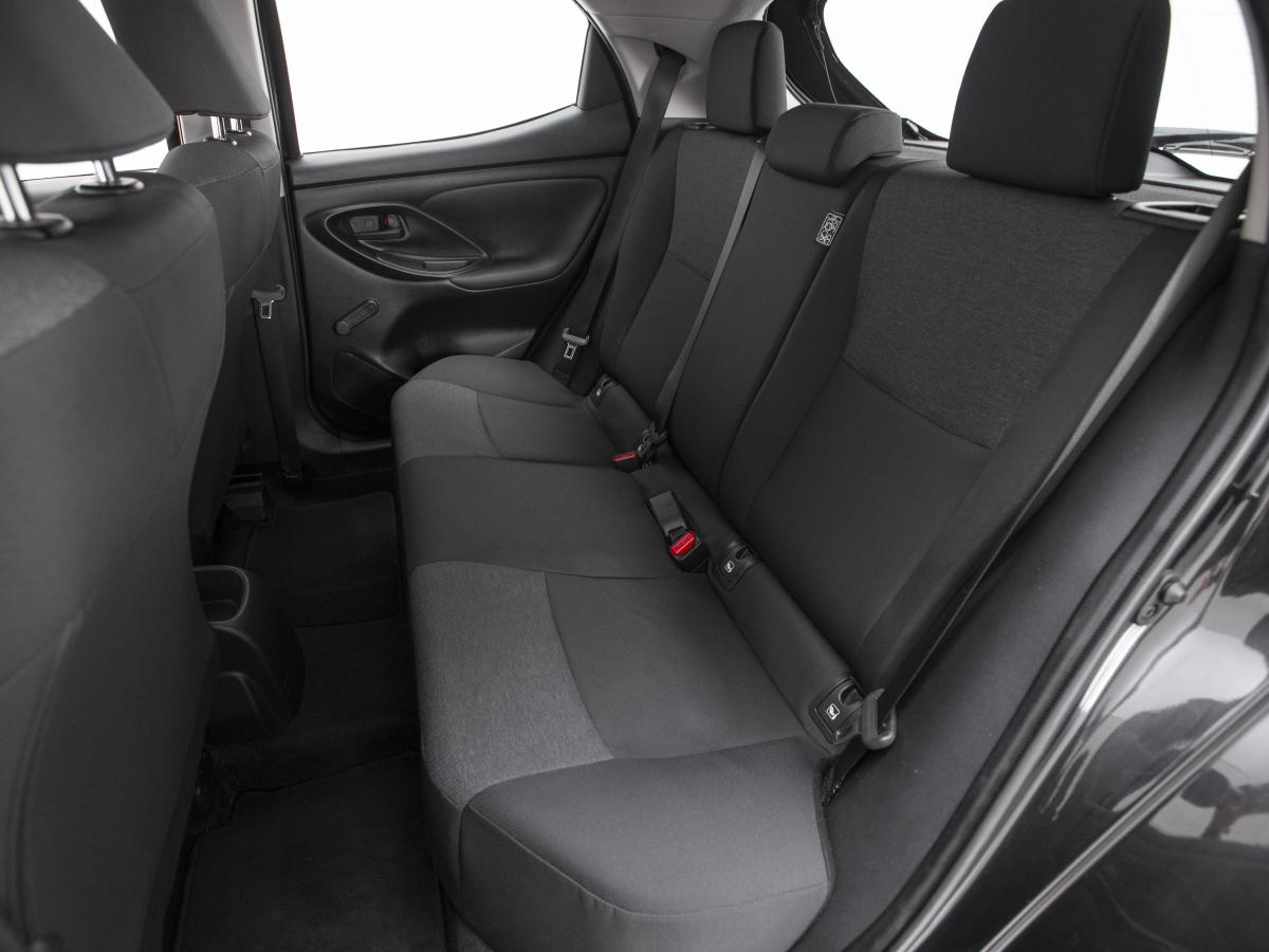 toyota-yaris-2021-gasolina-998cc