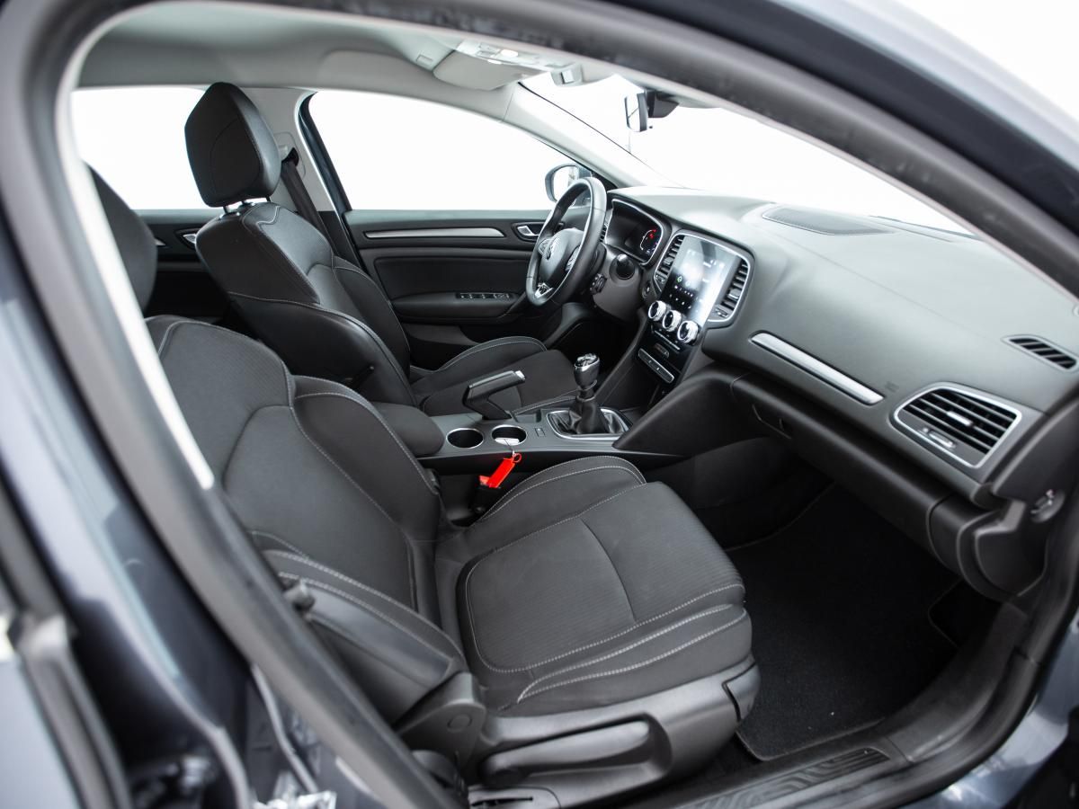 renault-megane-sport-tourer-2021-diesel-1461cc