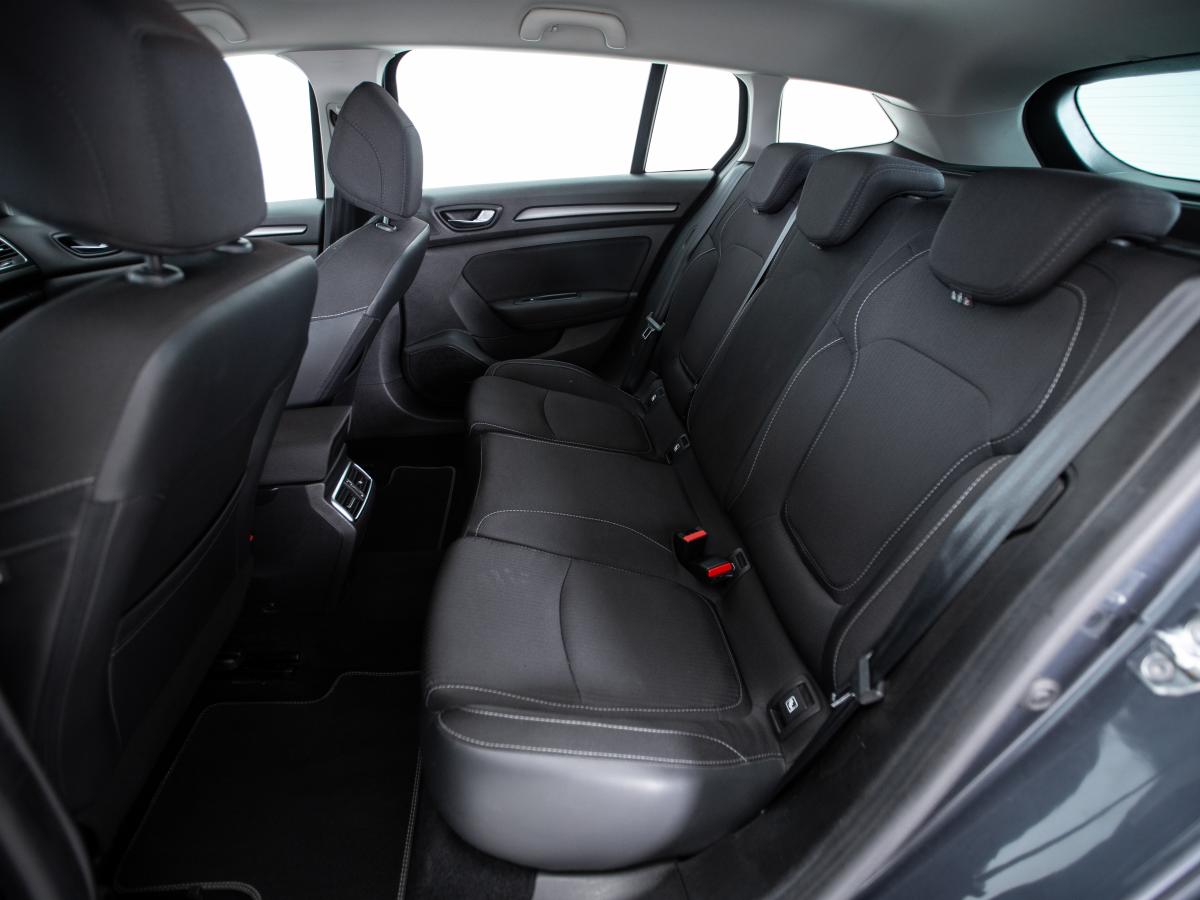 renault-megane-sport-tourer-2021-diesel-1461cc