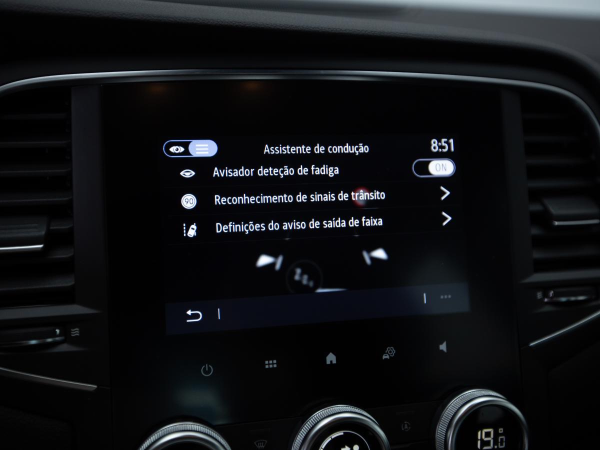 renault-megane-sport-tourer-2021-diesel-1461cc