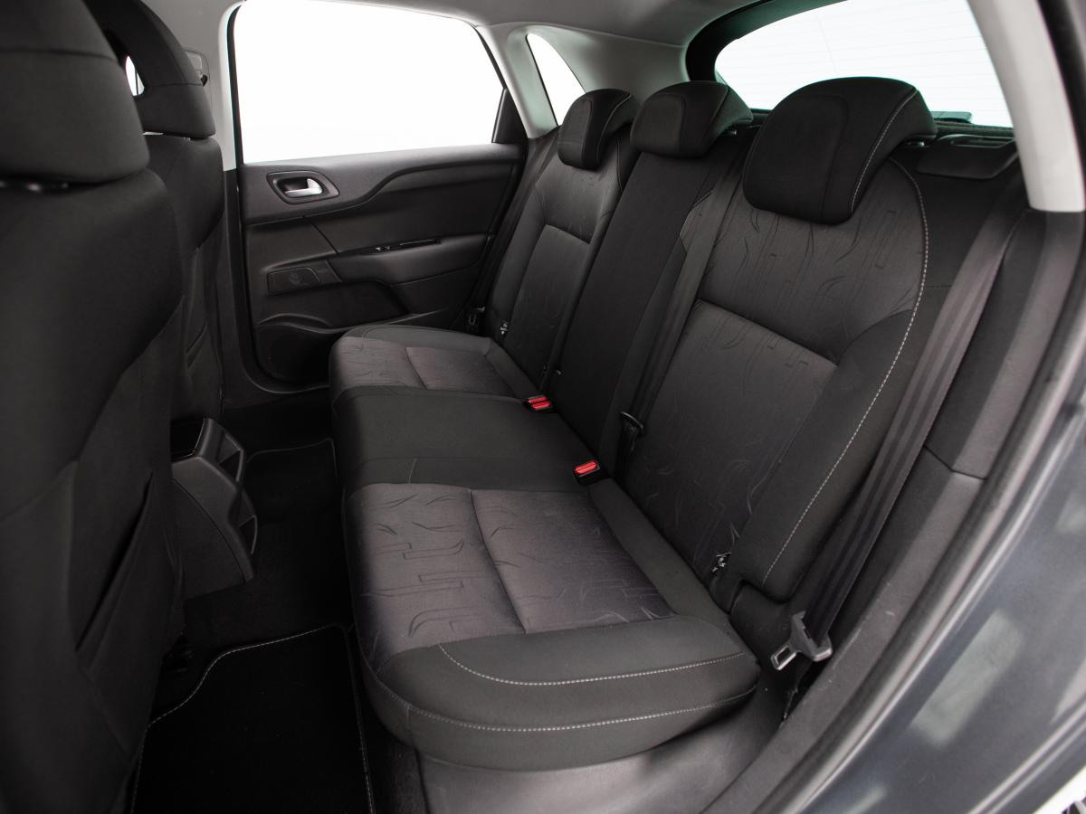 citroen-c4-2015-diesel-1560cc
