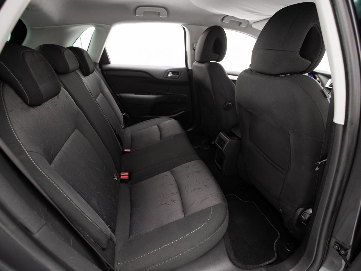 citroen-c4-2015-diesel-1560cc