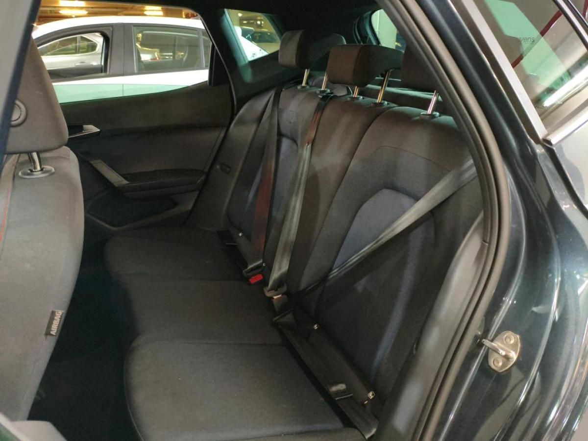 seat-arona-2023-gasolina-999cc