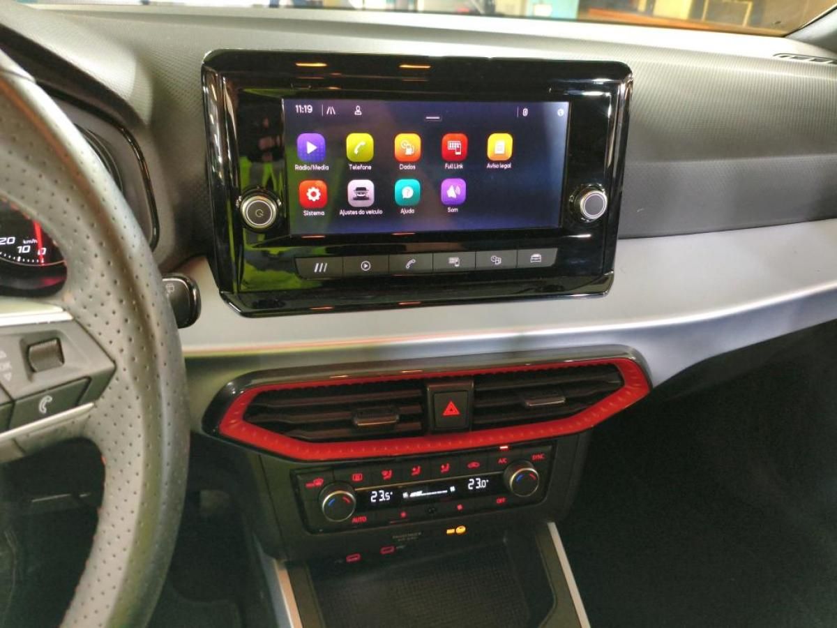 seat-arona-2023-gasolina-999cc