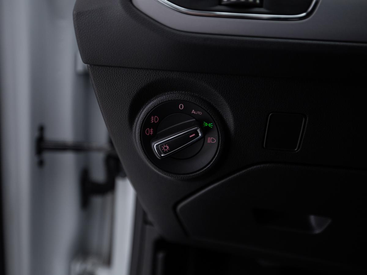 seat-leon-st-2020-diesel-1598cc