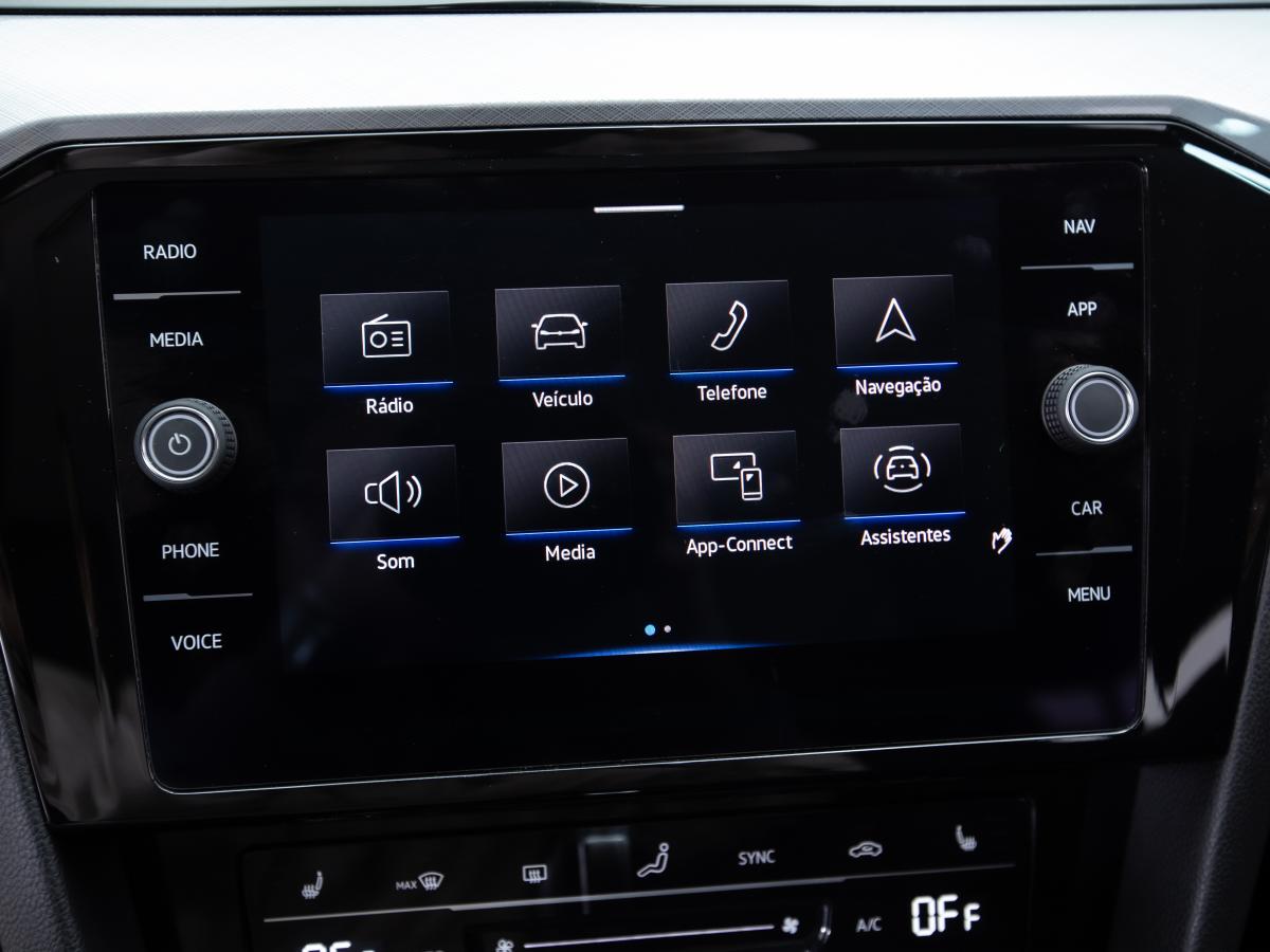 volkswagen-passat-variant-2022-diesel-1968cc