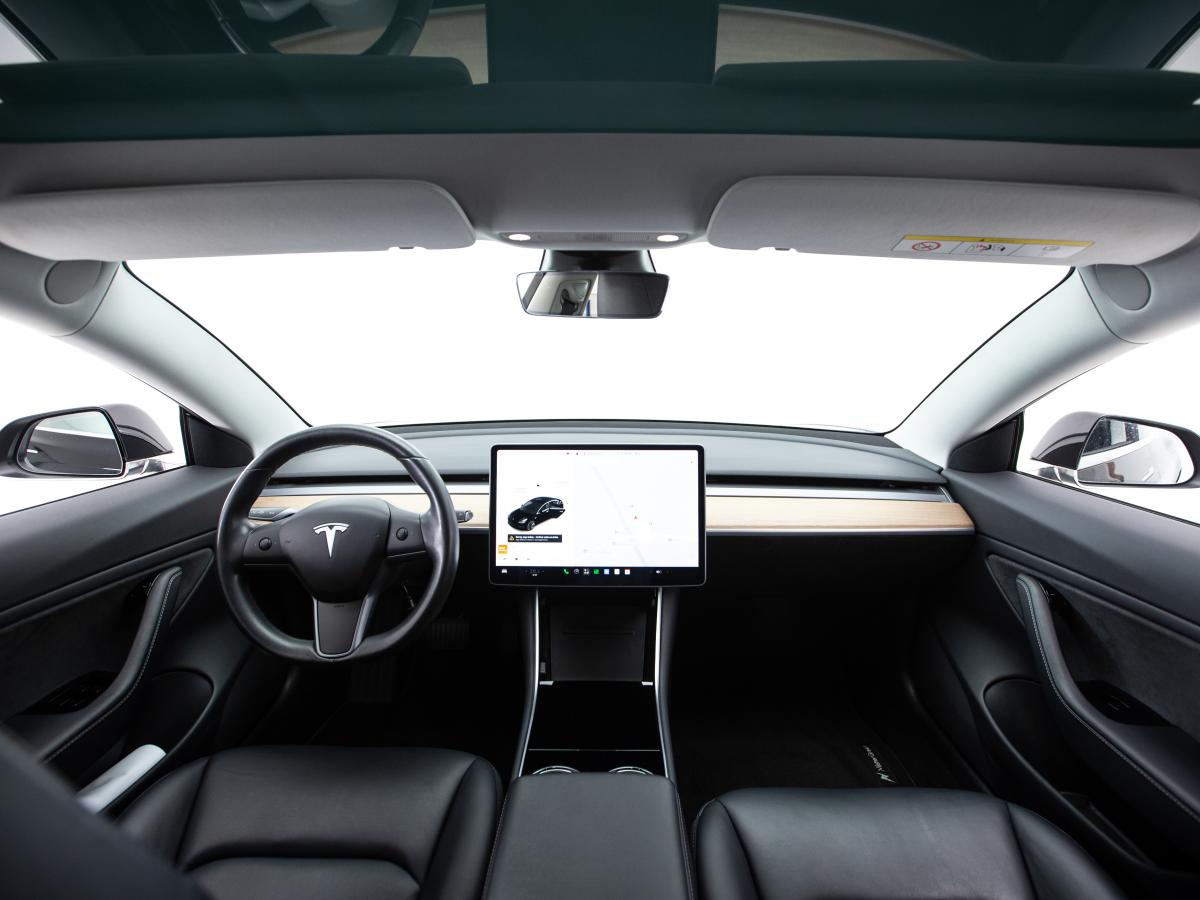 tesla-model-3-2019-eletrico-0cc