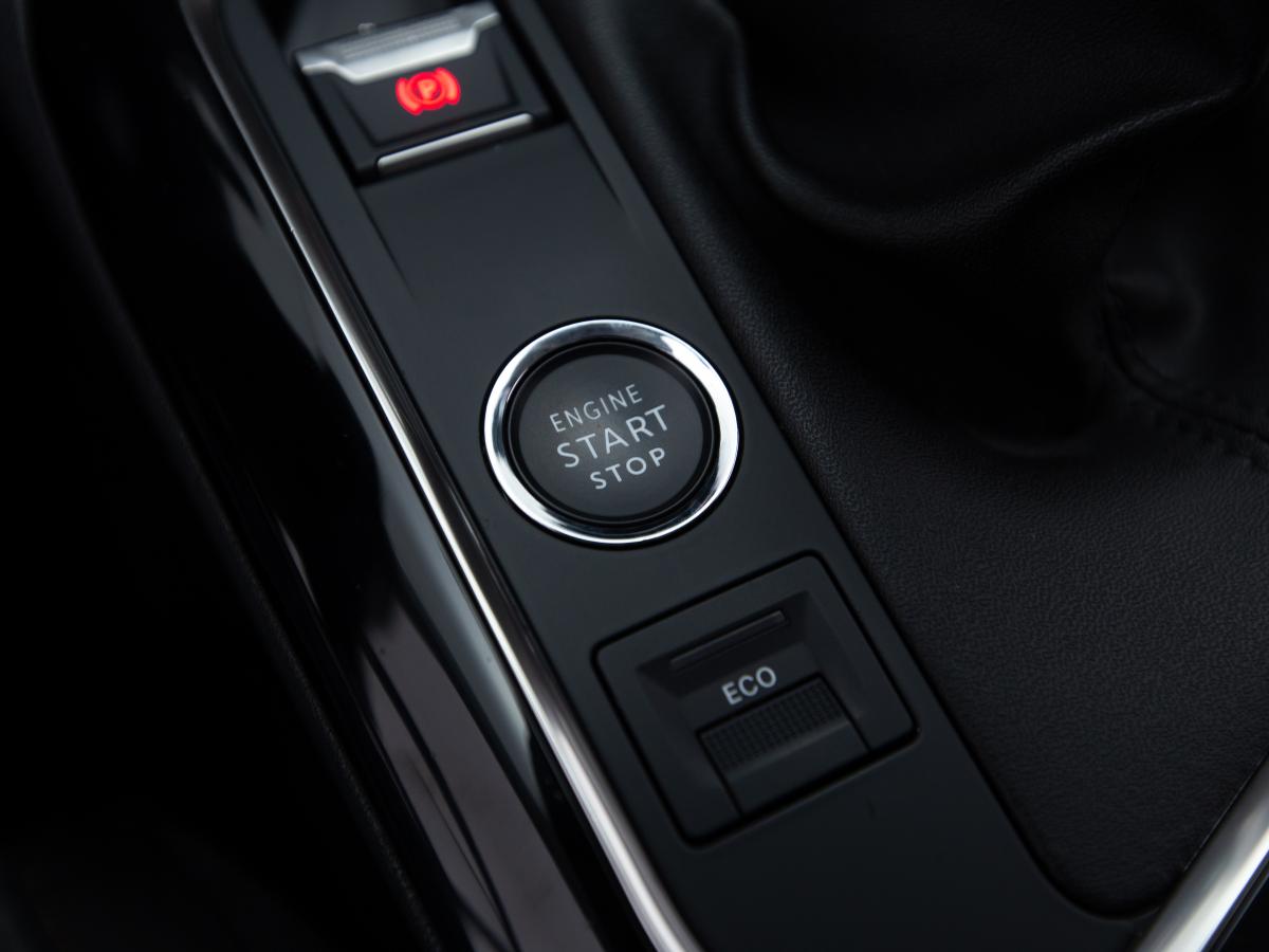 peugeot-3008-2022-diesel-1499cc