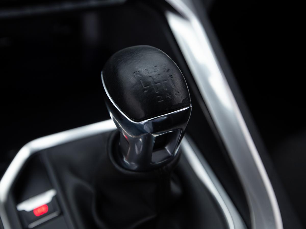 peugeot-3008-2022-diesel-1499cc