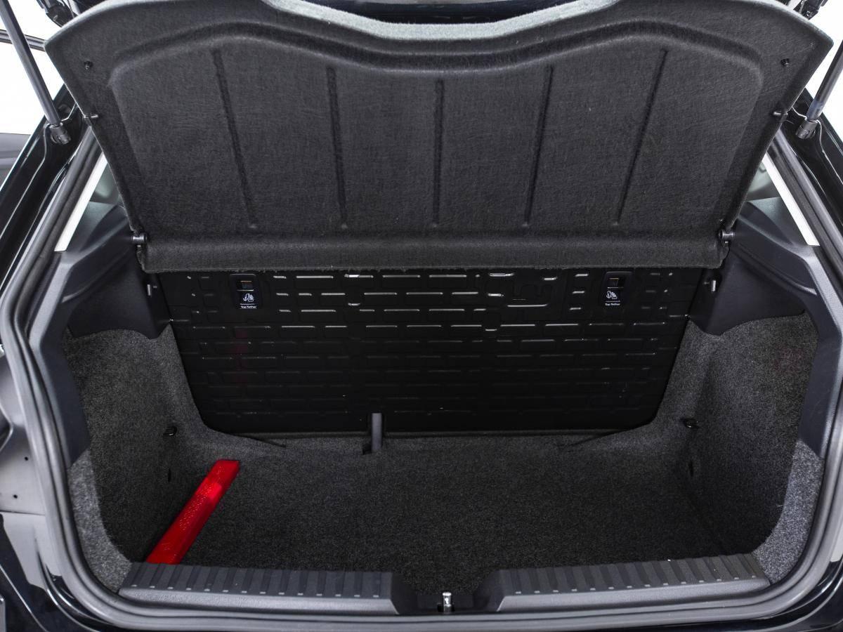 seat-ibiza-2018-gasolina-999cc