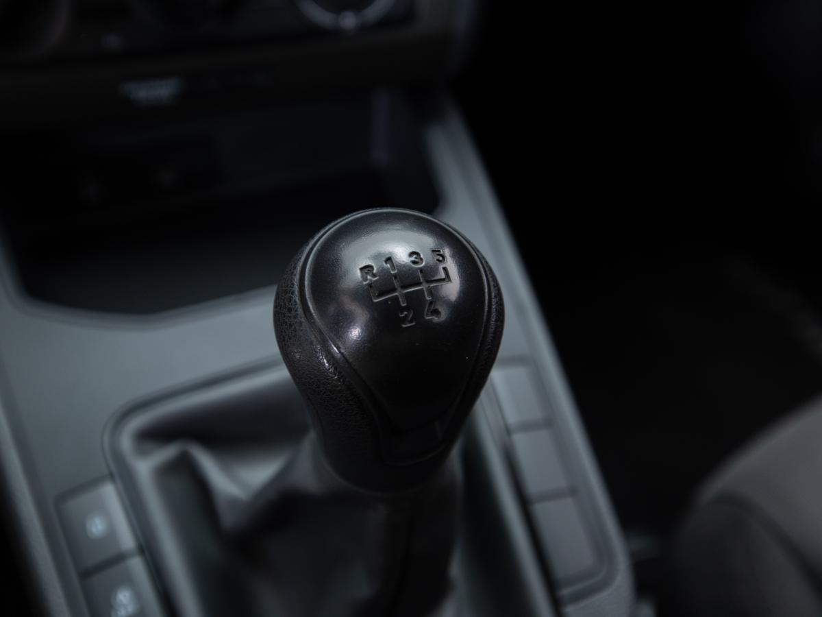 seat-ibiza-2018-gasolina-999cc
