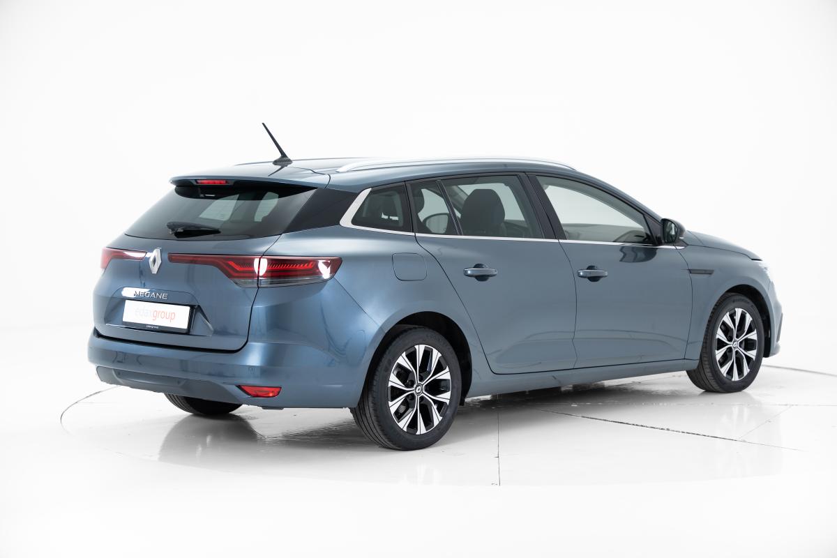 renault-megane-sport-tourer-2022-diesel-1461cc