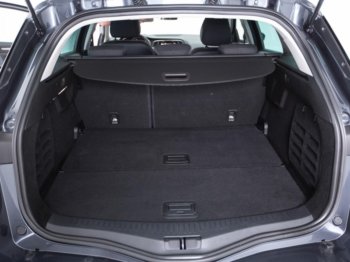 renault-megane-sport-tourer-2022-diesel-1461cc