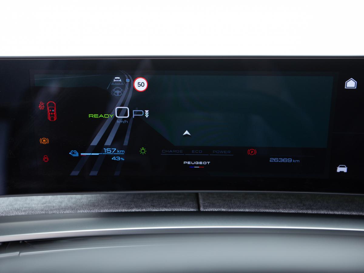 peugeot-e-3008-2024-eletrico-0cc