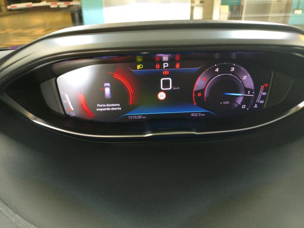peugeot-5008-2022-diesel-1499cc