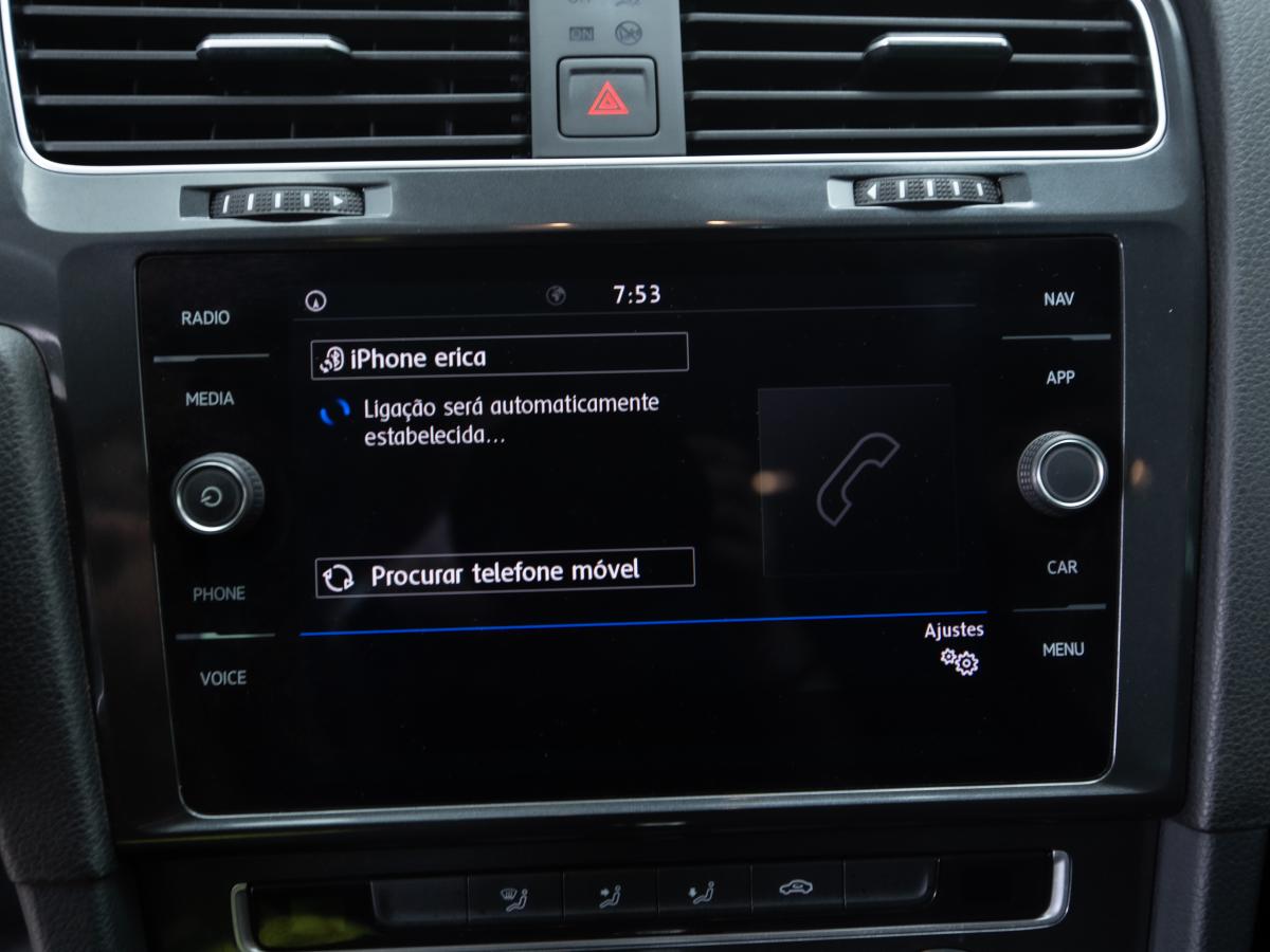 volkswagen-golf-variant-2019-diesel-1968cc