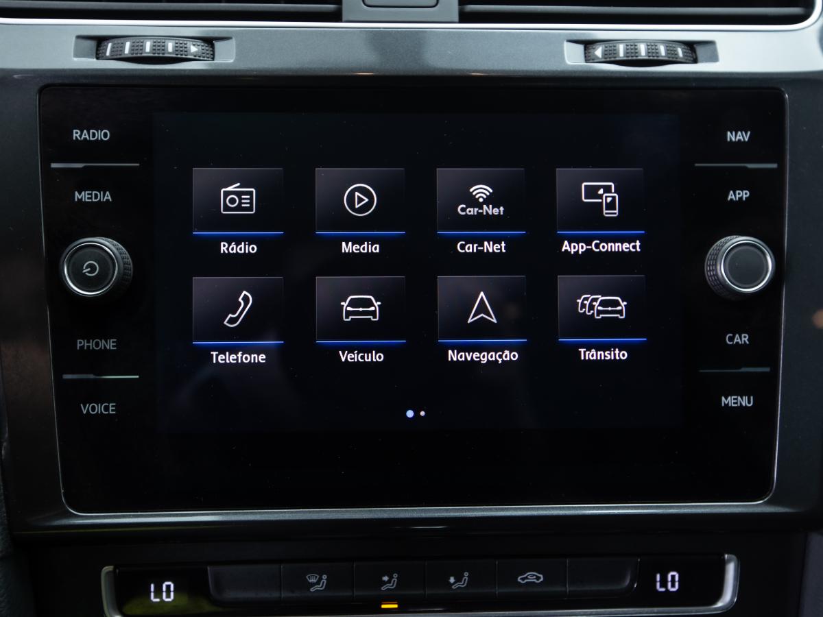 volkswagen-golf-variant-2019-diesel-1968cc
