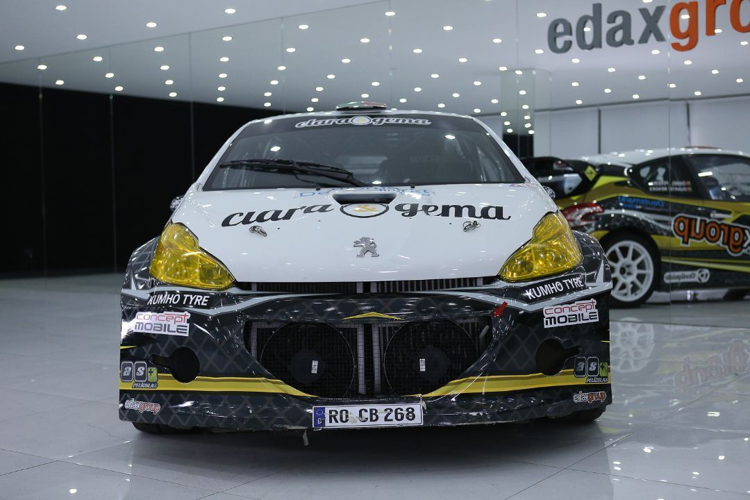 peugeot-208-2014-gasolina-1598cc