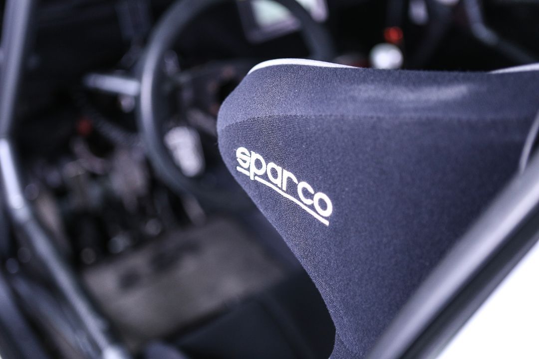 peugeot-208-2014-gasolina-1598cc