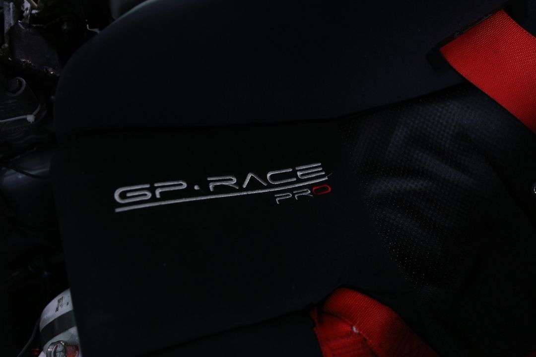 peugeot-208-2014-gasolina-1598cc