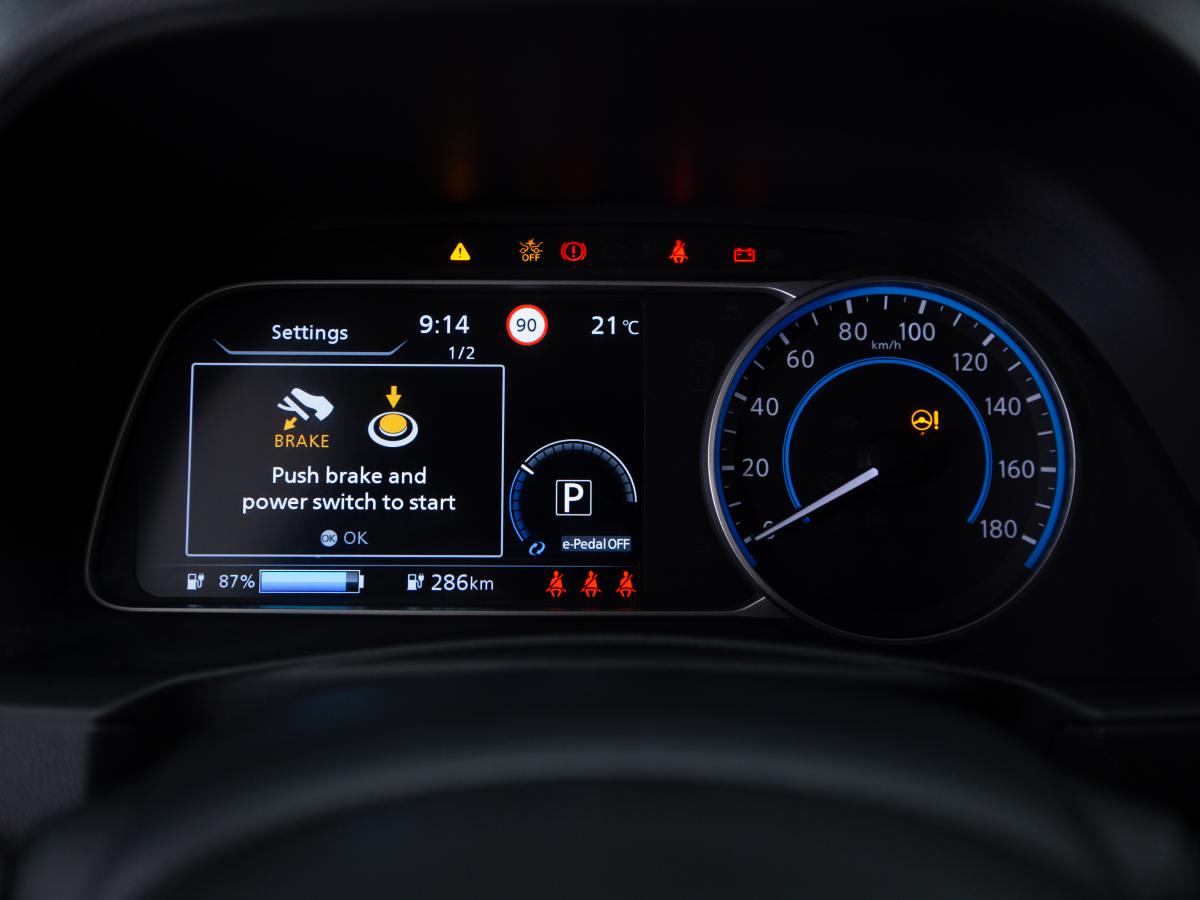nissan-leaf-2022-eletrico-0cc