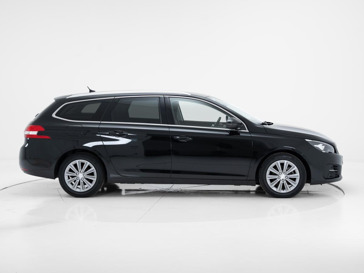 peugeot-308-sw-2021-diesel-1499cc