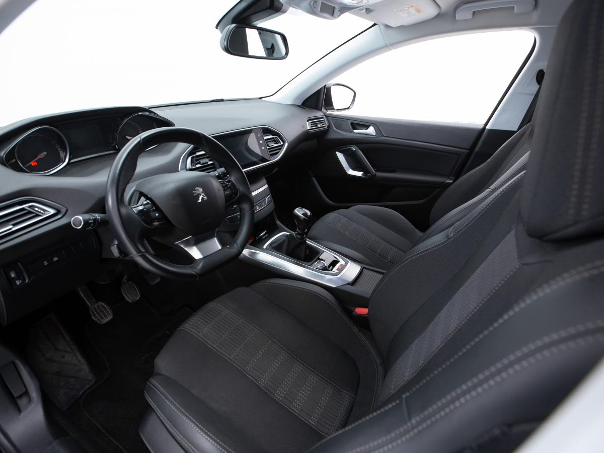 peugeot-308-sw-2021-diesel-1499cc