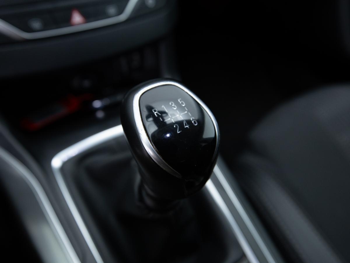 peugeot-308-sw-2021-diesel-1499cc