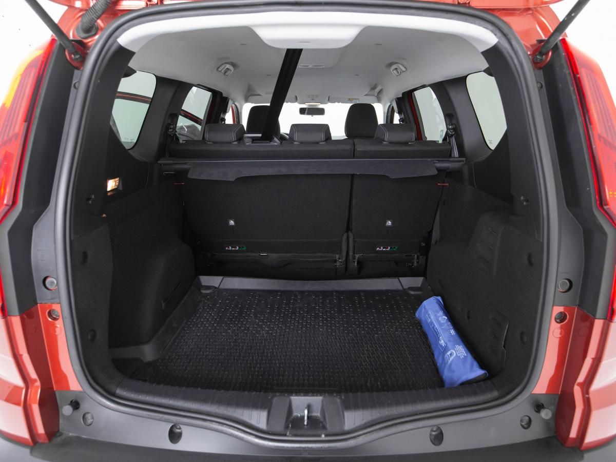 dacia-jogger-2022-gpl-999cc